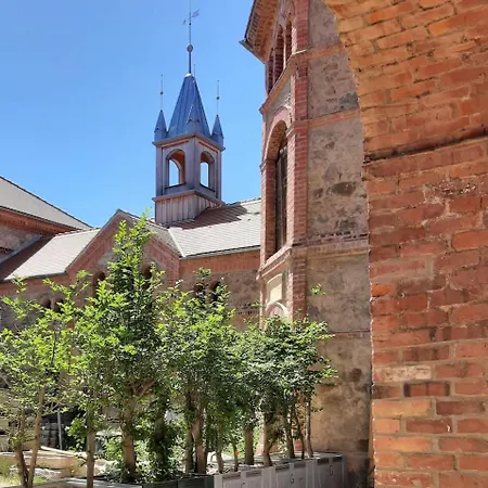 Tinyhousebeidresden In Absoluter Alleinlage Direkt Am Naturteich Grosse Terrasse Grill Und Kaminofen Juni - September Mindestmietzeit 1 Woche Sa- Sa