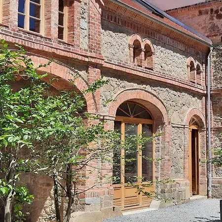 Tinyhousebeidresden In Absoluter Alleinlage Direkt Am Naturteich Große Terrasse Grill Und Kaminofen Juni - September Mindestmietzeit 1 Woche Sa- Sa * Lauterbach (Rugen)