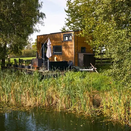 Tiny House Am Naturteich Mit Grill & Kamin - Bis 5 Personen