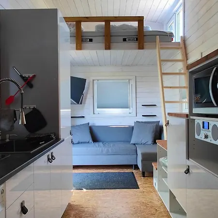 Tiny House Am Naturteich Mit Grill & Kamin - Bis 5 Personen Hébergement de vacances