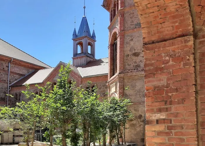 Tinyhousebeidresden In Absoluter Alleinlage Direkt Am Naturteich Grosse Terrasse Grill Und Kaminofen Juni - September Mindestmietzeit 1 Woche Sa- Sa